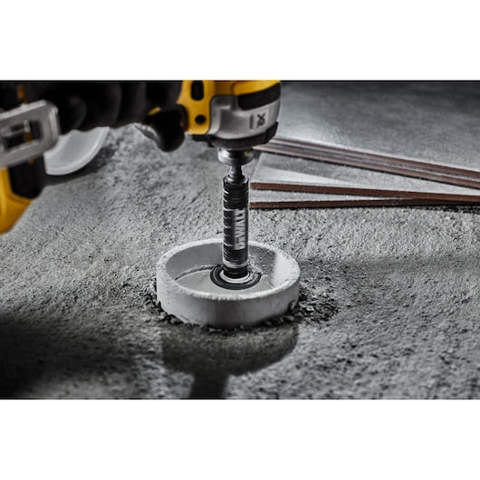 Cortador de Tubos de PVC Dewalt (DT20563-QZ) com Grão de Diamante Interno de 1/4"
