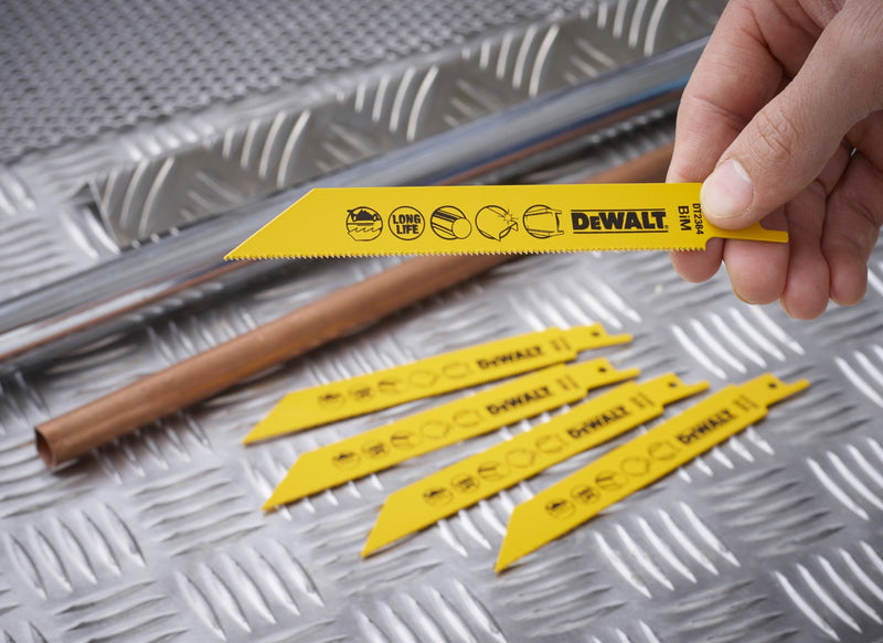 Dewalt (DT2384-QZ) 152mm 18TPI Metal Bi-Metal Reciprocating Blade (5 Pk)
