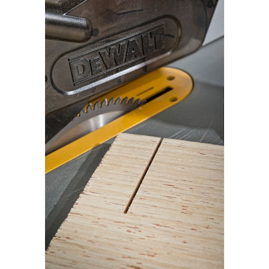 Dewalt (DT4353-QZ) EXTREME WORKSHOP CSB 250mm x 30mm 80T