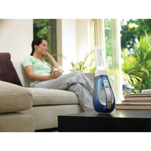 Aspiradora Dustbuster® de 7,2 V con acción ciclónica Black&Decker (DV7210N-QW)