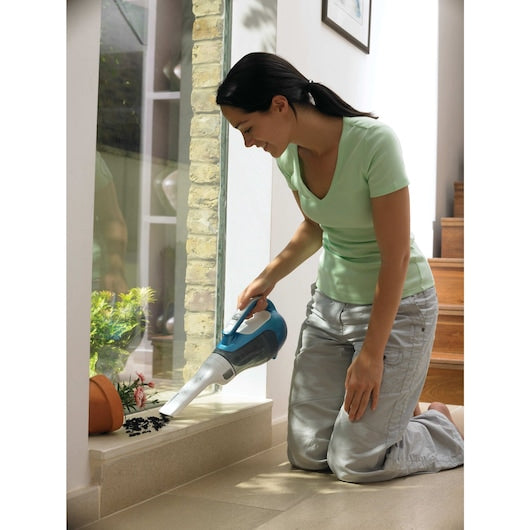 Aspiradora Dustbuster® de 7,2 V con acción ciclónica Black&Decker (DV7210N-QW)