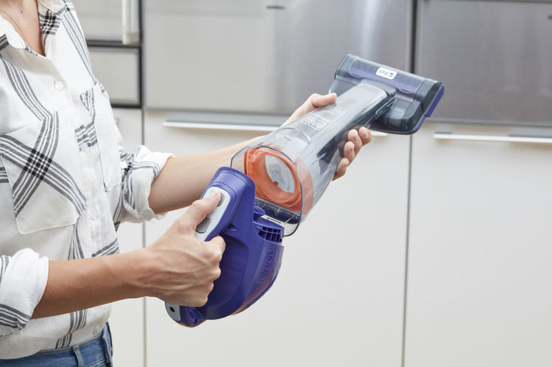 Aspirador portátil Black&amp;Decker (DVB315JP-QW) para pêlo de animais, com acessórios. Alimentação de 12V e bateria de lítio de 1,5Ah.