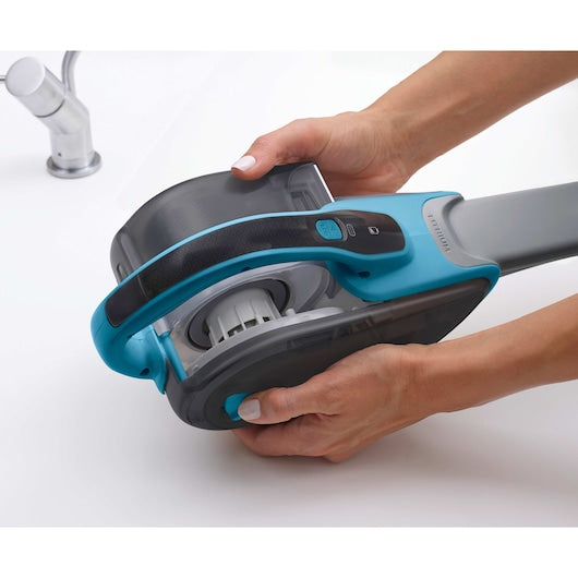 Black&Decker (DVJ320J-QW) 21.6Wh Cordless Dustbuster With Cyclonic Action