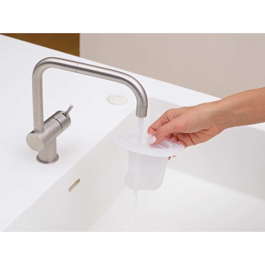 Aspirador de mão sem fio Dustbuster® de 27 Wh com bateria de íon de lítio, sensores Smart Tech e fragrância Cotton Fresh. Black&Decker (DVJ325BFS-QW)