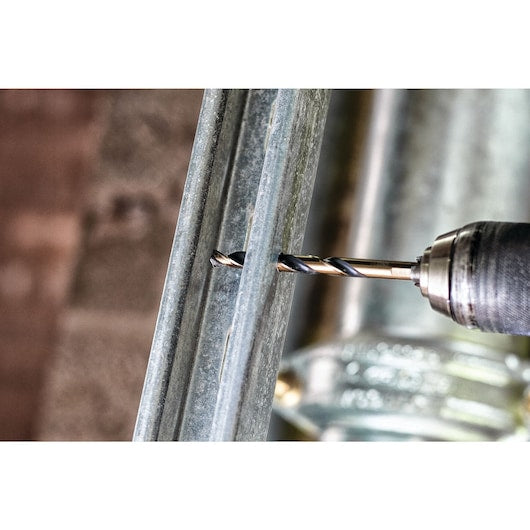 Broca Dewalt (DT20529-QZ) PRETA E DOURADA de 9,5 mm em aço rápido (HSS)