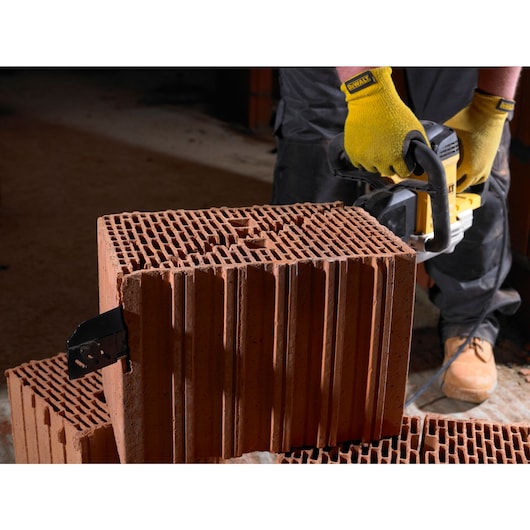Serra Dewalt (DWE396-QS) 1600W 295mm ALLIGATOR®