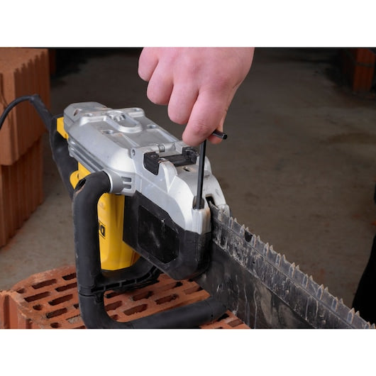 Serra Dewalt (DWE396-QS) 1600W 295mm ALLIGATOR®