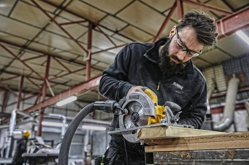 Dewalt (DWE576K-QS) 1600W 190mm Rail Compatible Circular Saw