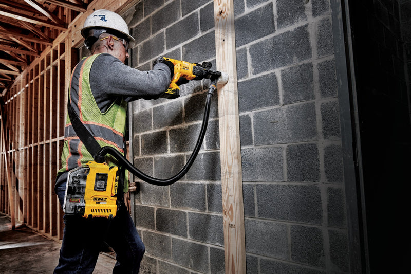 Dewalt (DWH161N-XJ) 18V XR Universal Dust Extractor (tool only)