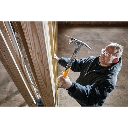 Martelo de aço de uma peça Dewalt (DWHT51138-0) de 567 g