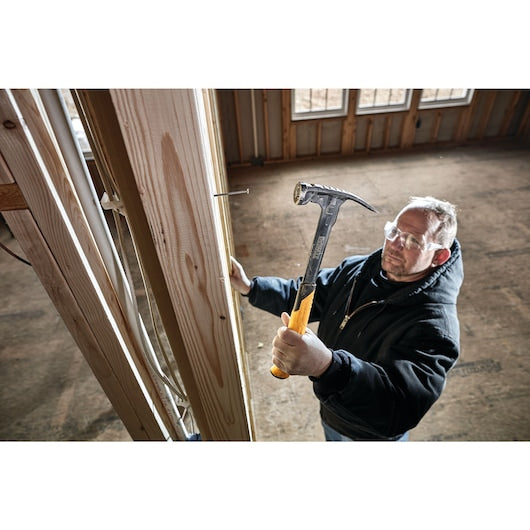 Martelo de aço de uma peça Dewalt (DWHT51138-0) de 567 g