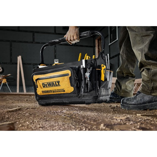 Bolsa para ferramentas aberta Dewalt (DWST60106-1) de 20 polegadas com alça.