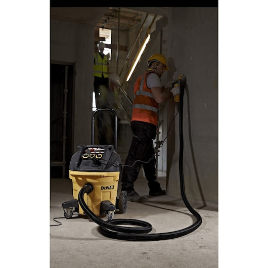Aspirador de pó Dewalt (DWV902M-QS) 1400W 38L (Classe M), para uso a seco e úmido