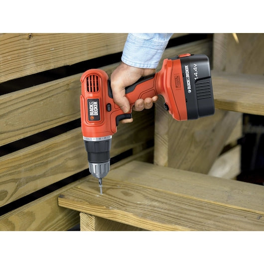 Berbequim/Aparafusadora Black&Decker (EPC14CA-XK) 14,4V