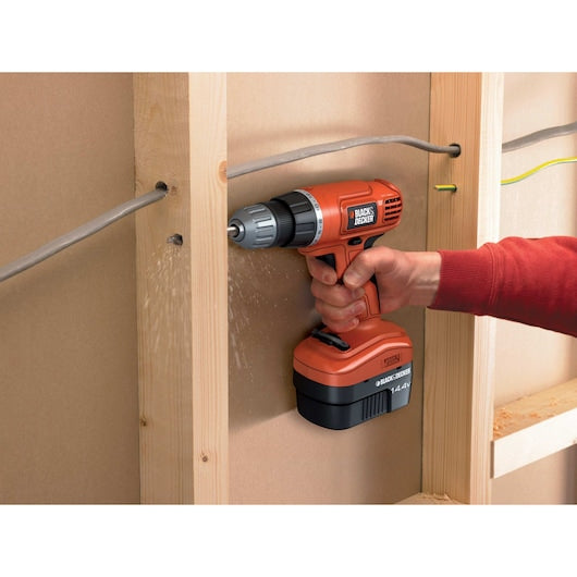 Berbequim/Aparafusadora Black&Decker (EPC14CA-XK) 14,4V