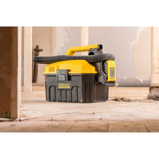 Aspirador de pó e água Stanley (FMC795B-XJ) 18V 7,5L - Unidade sem bateria