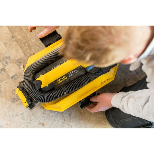 Aspirador de pó e água Stanley (FMC795B-XJ) 18V 7,5L - Unidade sem bateria