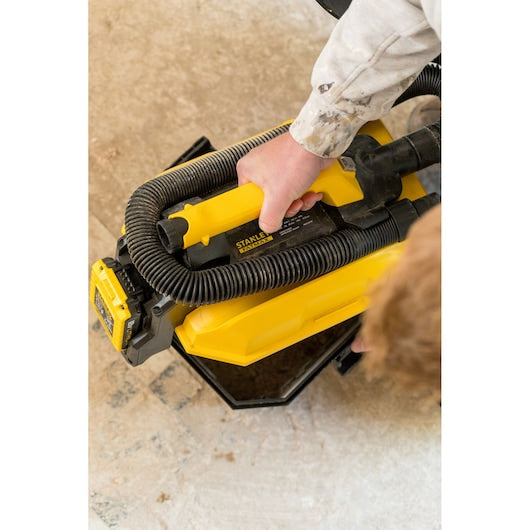Aspirador de pó e água Stanley (FMC795B-XJ) 18V 7,5L - Unidade sem bateria