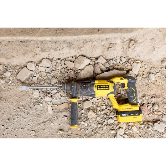 Furadeira de impacto SDS+ sem escovas Stanley (FMCD900M2S-QW) FATMAX® 18V 2 x 4,0Ah Premium