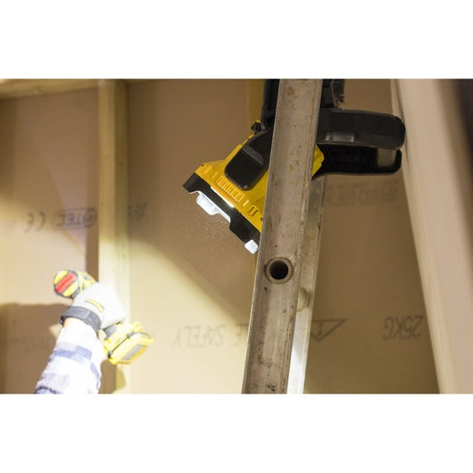 Stanley (FMCL001B-XJ) FATMAX® 18V Luminária de Área (Unidade sem Bateria)