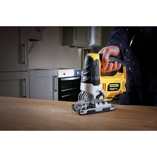 Serra tico-tico Stanley (FME340K-QS) 710W - Kitbox