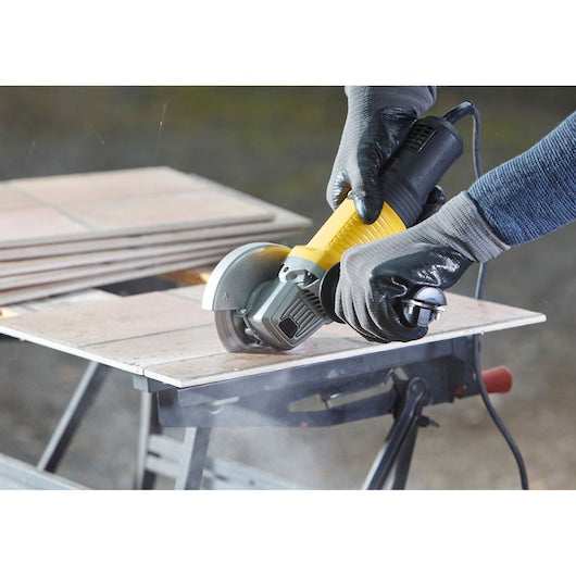 Esmerilhadeira angular Stanley (FMEG220-QS) 850W 125mm