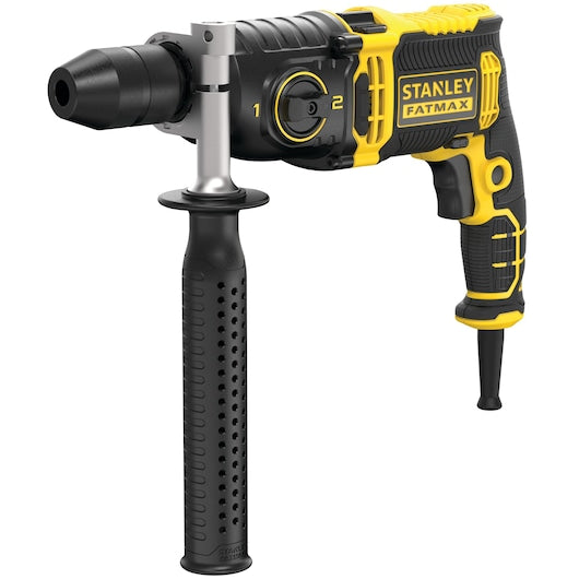 Furadeira de impacto Stanley (FMEH1100K-QS) 1100W com 2 velocidades e estojo de ferramentas.