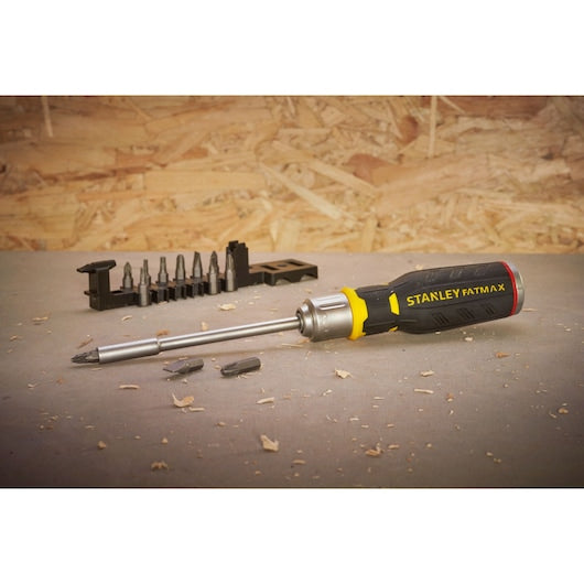 Chave de fenda de Roquete Stanley (FMHT0-62690) FATMAX® com 12 bits