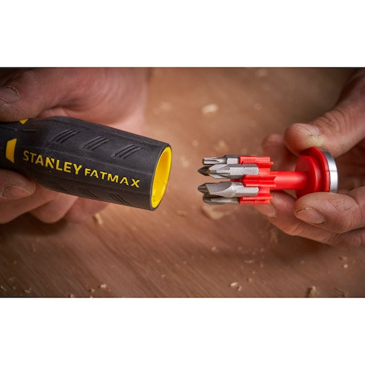 Chave de fenda de Roquete Stanley (FMHT0-62690) FATMAX® com 12 bits
