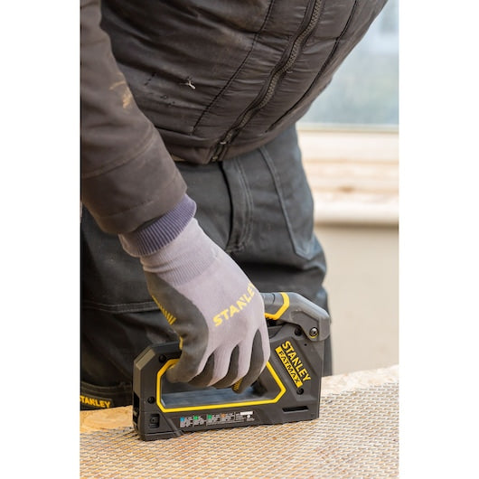 Grampeador e pregador de pregos multifuncional leve 4 em 1 Stanley (FMHT0-80550) FATMAX®