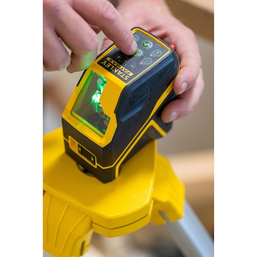 Nível a laser sem fio Stanley (FMHT77595-1) FATMAX® com linhas cruzadas, verde