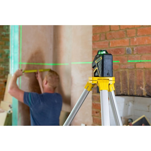Nível a laser Stanley (FMHT77617-1) FATMAX® com linhas cruzadas e horizontal de 360° - Verde