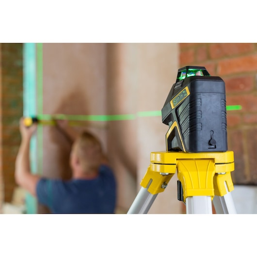 Nível a laser Stanley (FMHT77617-1) FATMAX® com linhas cruzadas e horizontal de 360° - Verde