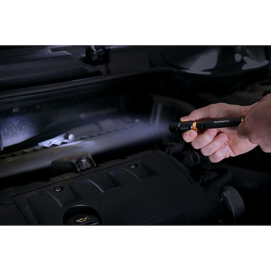 Lanterna de bolso Stanley (FMHT81510-0) FATMAX® de 100 lúmens