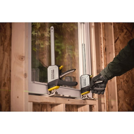 Herramienta de elevación multiusos Stanley (FMHT83550-1) TradeLift™ de 150 kg