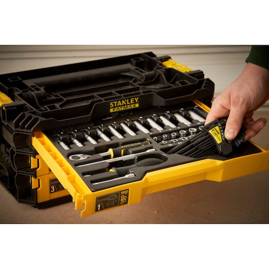 Stanley (FmmT98107-1) FATMAX® Kit de 3 gavetas de 1/4 pol. e 1/2 pol. (126 peças)