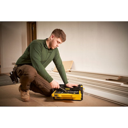 Stanley (FmmT98107-1) FATMAX® Kit de 3 gavetas de 1/4 pol. e 1/2 pol. (126 peças)