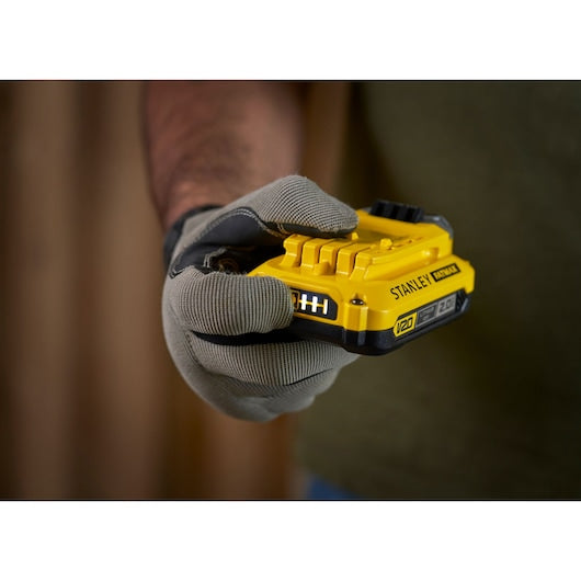 Kit de arranque de batería Stanley (SFMCB12D2-QW) V20 de 18 V - 2 x 2 Ah