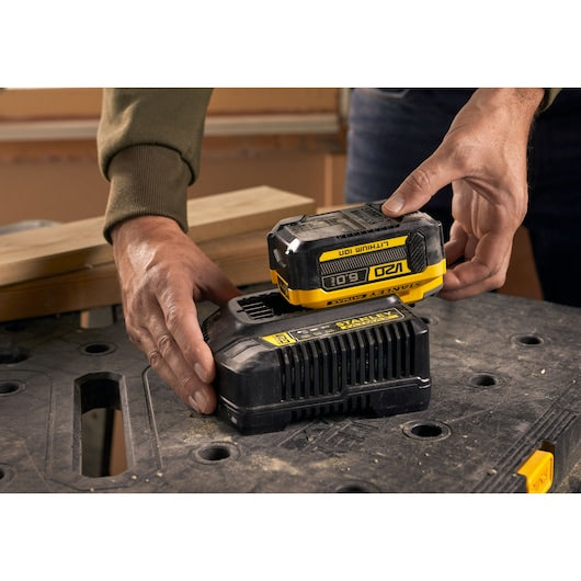 Stanley (SFMCB206-XJ) 18V V20 6.0Ah Battery