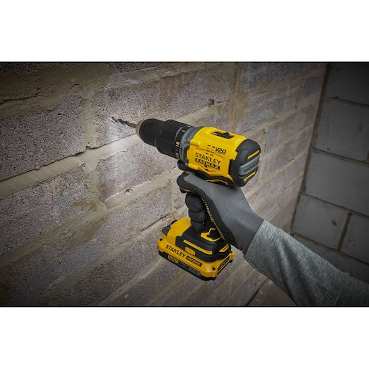 Furadeira/Parafusadeira de Impacto Stanley (SFMCD715D2F-QW) 18V V20 sem Escovas - Kit com Maleta de Transporte de 2,0Ah e Acessórios