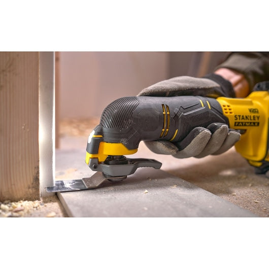 Ferramenta de corte multifuncional sem fio Stanley (SFMCE500B-XJ) 18V FATMAX® V20 (somente a ferramenta)