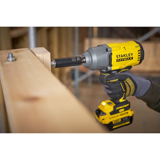 Chave de impacto Stanley (SFMCF940B-XJ) 18V V20 de 1/2 pol. com 3 velocidades e motor sem escova de alto torque (somente a ferramenta)