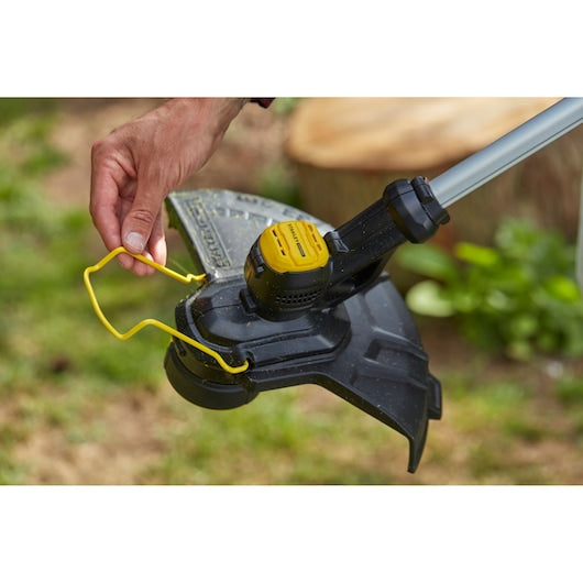 Stanley (SFMCST933M1-QW) 18V FATMAX® V20 33cm String Trimmer