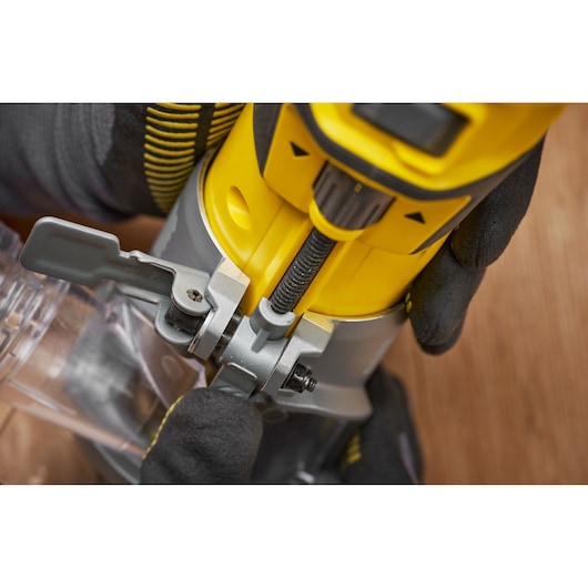 Tupia sem fio Stanley (SFMCW400B-XJ) 18V FATMAX® V20 de 8 mm com motor sem escova (somente ferramenta)