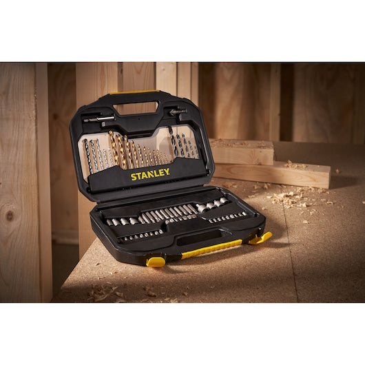Conjunto de 70 peças mistas para furar e parafusar Stanley (STA7184-XJ)
