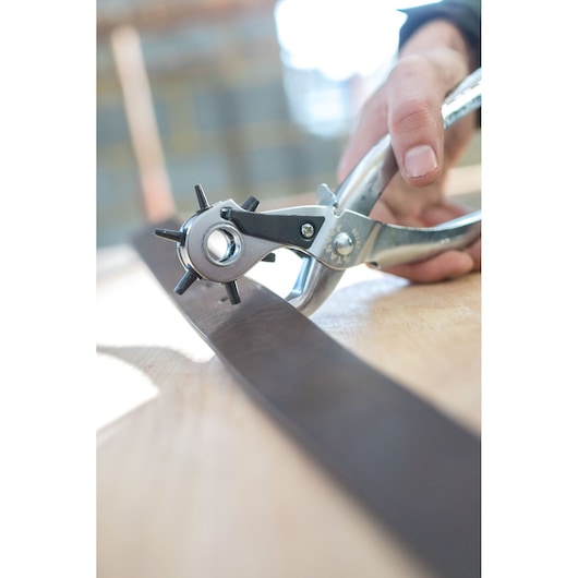 Stanley (STHT0-75044) Revolving Hole Punch Pliers