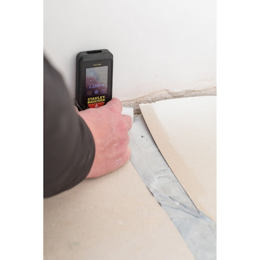 Medidor de distância a laser Stanley (STHT1-77142) FATMAX® de 60 m com conectividade Bluetooth