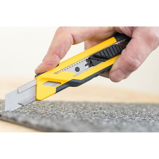 Navaja de seguridad con cierre deslizante Stanley (STHT10266-0) de 18 mm