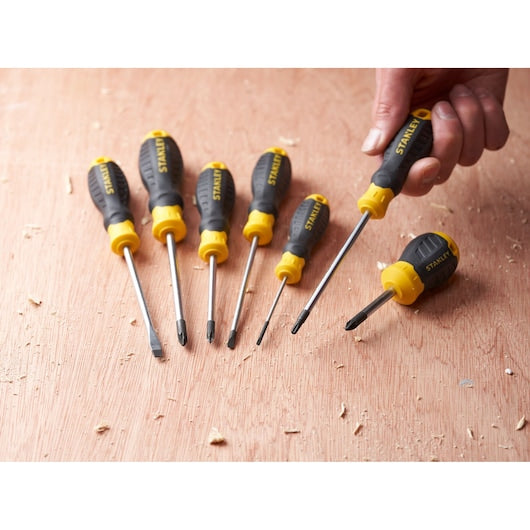 Chave de fenda Stanley (STHT16181-0) CUSHION GRIP™ 120mm T27 TORX à prova de adulteração