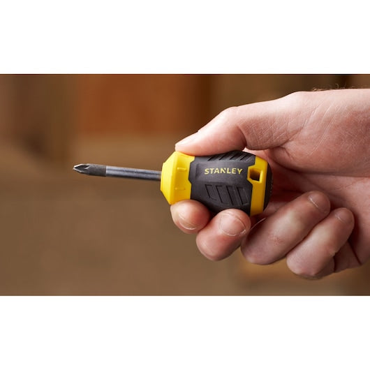 Chave de fenda curta Stanley (STHT16196-0) CUSHION GRIP™ 45mm PZ2 Pozidriv